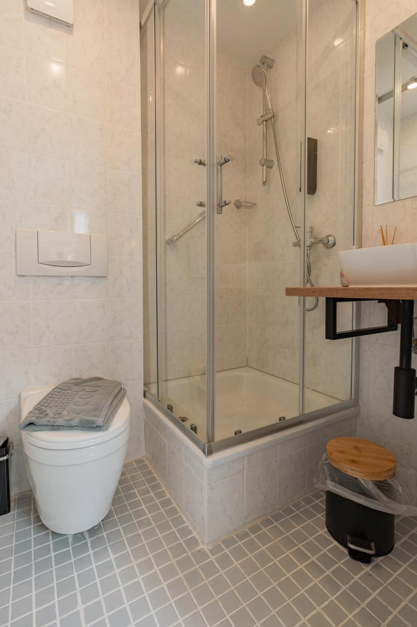 Hotel Enger Hof Dusseldorf Bagian luar foto